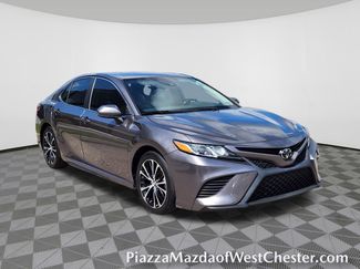 Used 2019 Toyota Camry SE FWD video 1