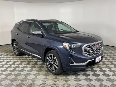 Used 2018 GMC Terrain Denali w/ Advanced Safety Package image 26