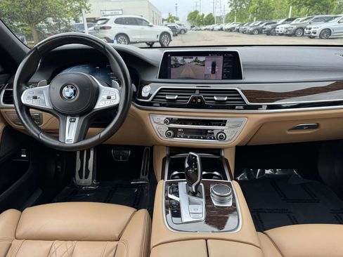 Used 2021 BMW 750i xDrive w/ M Sport Package AWD/4WD image 15