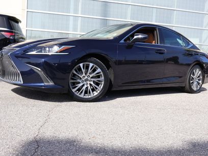 Used 2021 Lexus ES 350 w/ Premium Package