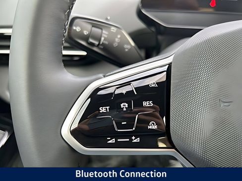 New 2026 Volkswagen ID.4 Pro AWD/4WD image 21