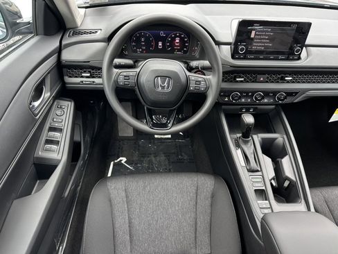 New 2025 Honda Accord SE image 18
