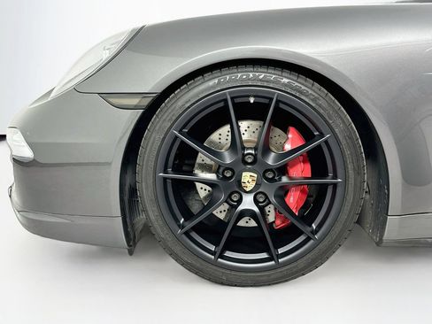 Used 2015 Porsche 911 Carrera 4S AWD/4WD image 16