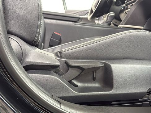 Used 2026 Toyota Camry SE w/ Convenience Package image 20