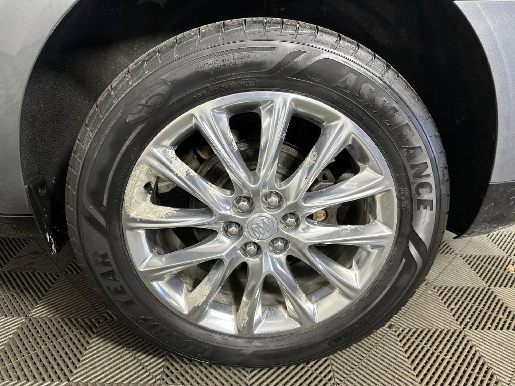 Used 2018 Buick Enclave Premium w/ Experience Buick Package AWD/4WD image 37
