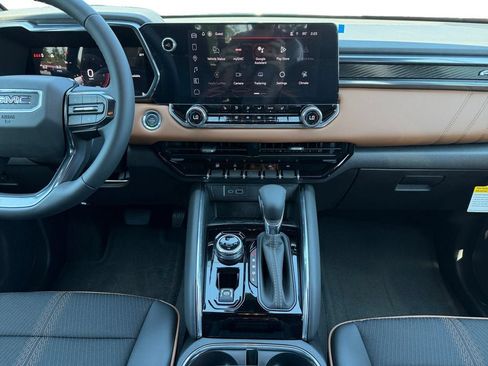 New 2026 GMC Canyon AT4 AWD/4WD image 12