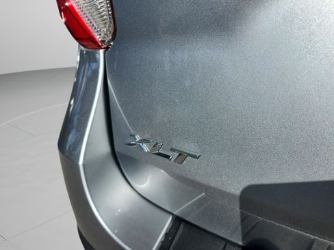 Certified 2023 Ford Explorer XLT w/ Equipment Group 202A image 33