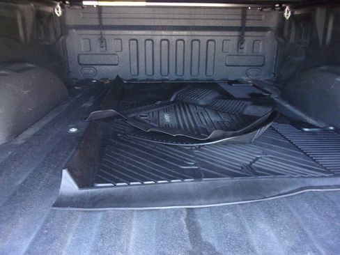 Used 2020 Ford F150 XLT w/ Equipment Group 302A Luxury AWD/4WD image 10