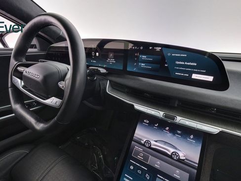 Used 2022 Lucid Air Grand Touring image 22