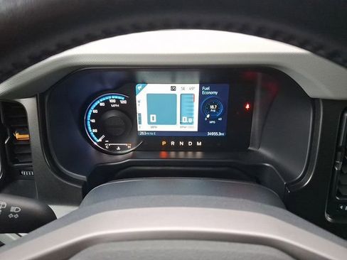 Used 2022 Ford Bronco Badlands image 20