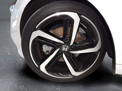 Used 2020 Honda Accord Sport image 11