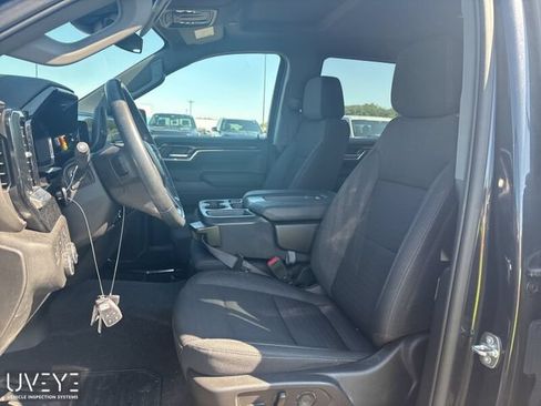 Used 2023 Chevrolet Silverado 1500 LT AWD/4WD image 6