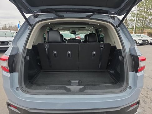 Certified 2023 Honda Pilot Touring image 24