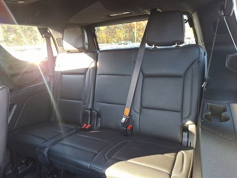 Used 2024 GMC Yukon Denali image 10