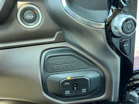 New 2025 RAM 2500 Laramie w/ Towing Technology Group AWD/4WD image 53