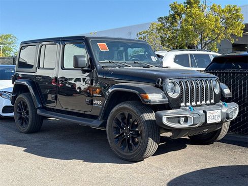 Certified 2023 Jeep Wrangler Unlimited Sahara w/ Cold Weather Group image 22