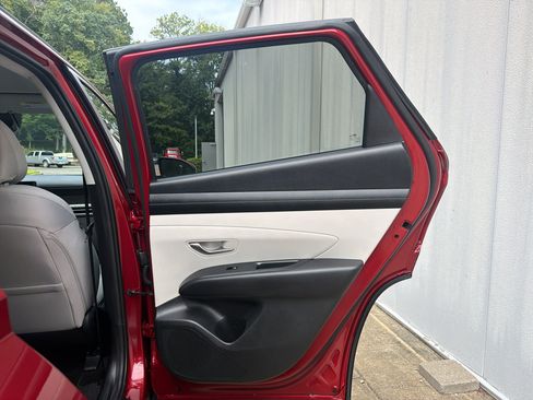 Used 2026 Hyundai Tucson SEL w/ Tow & Go Package FWD image 16