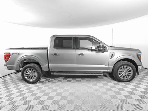 Used 2024 Ford F150 Lariat w/ FX4 Off-Road Package image 4