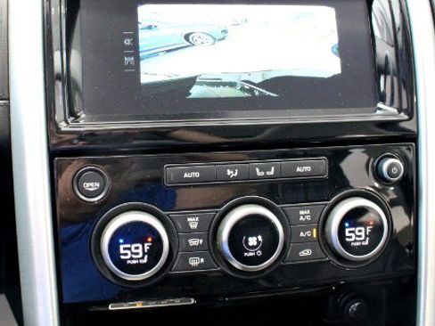 Used 2020 Land Rover Discovery HSE Luxury AWD/4WD image 33