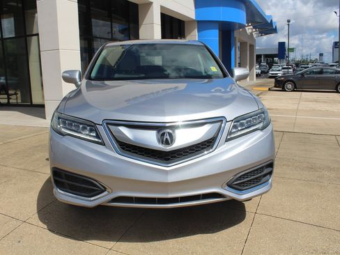 Used 2017 Acura RDX FWD image 2