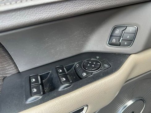 Certified 2018 Ford Expedition Limited w/ Equipment Group 302A image 26