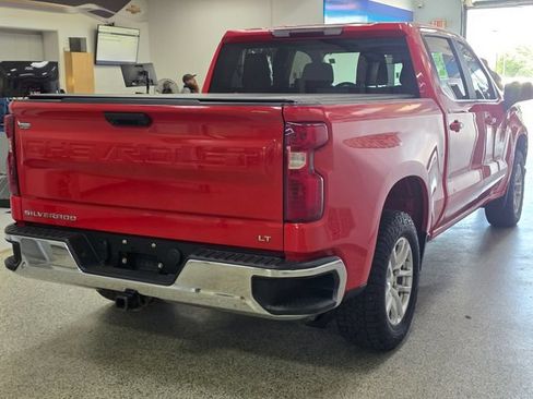 Used 2020 Chevrolet Silverado 1500 LT AWD/4WD image 8