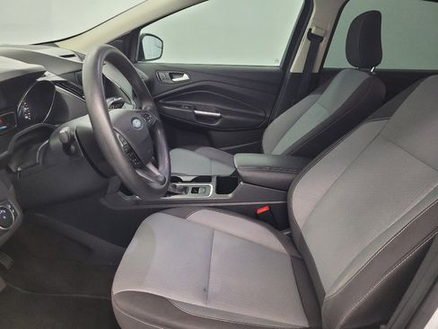 Used 2018 Ford Escape SE w/ SE Sync 3 Package FWD image 17