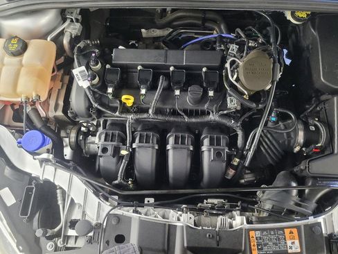 Used 2016 Ford Focus SE image 30