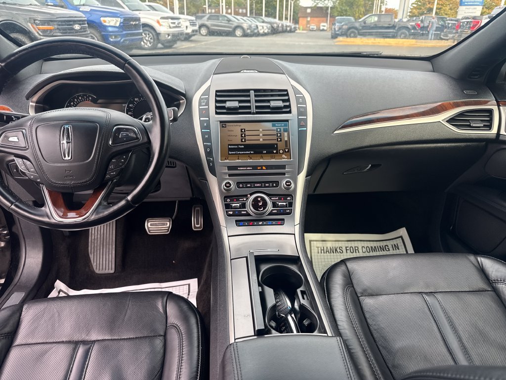 Used 2018 Lincoln MKZ Reserve w/ Magnetic Appearance Package FWD image 22