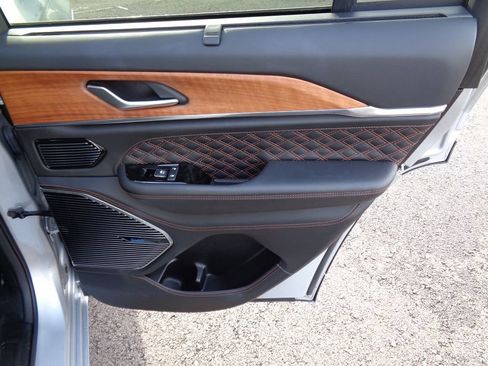 Certified 2022 Jeep Grand Cherokee Summit image 9