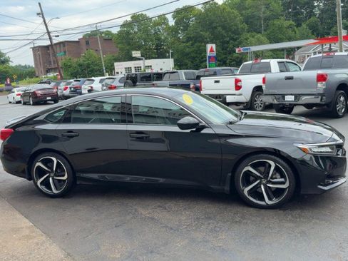 Used 2022 Honda Accord Sport image 5