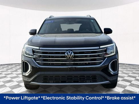 Certified 2024 Volkswagen Atlas SE image 9