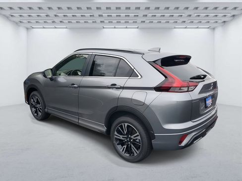 New 2026 Mitsubishi Eclipse Cross SEL image 3