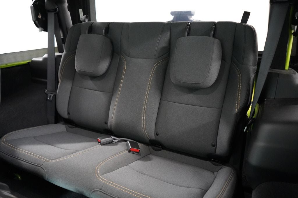 Certified 2025 Jeep Wrangler Sport AWD/4WD image 12