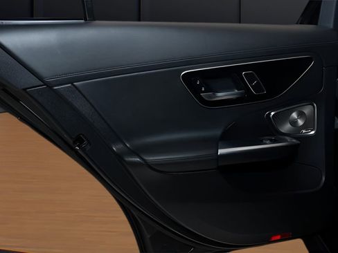 Used 2024 Mercedes-Benz C 63 AMG S w/ Pinnacle Trim Package image 22