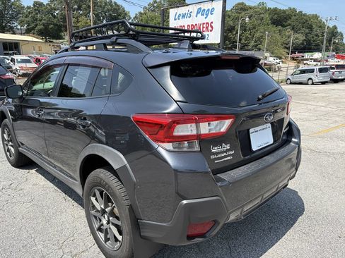 Used 2019 Subaru Crosstrek 2.0i Premium AWD/4WD image 3