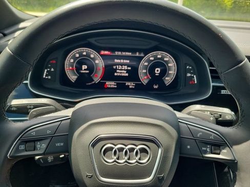Used 2023 Audi Q7 2.0T Premium w/ Convenience Package AWD/4WD image 22