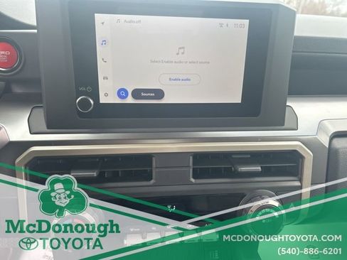 Certified 2025 Toyota Tacoma PreRunner image 2