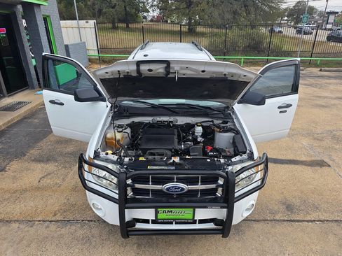 Used 2011 Ford Escape XLT image 46