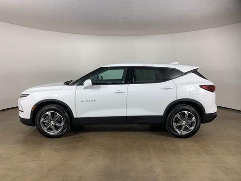 Used 2023 Chevrolet Blazer LT AWD/4WD image 16
