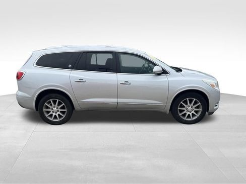 Used 2016 Buick Enclave Leather w/ Trailering Package AWD/4WD image 4