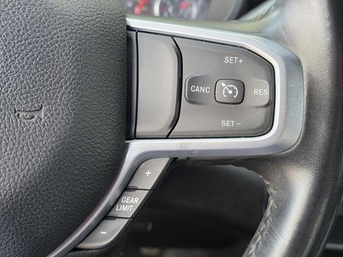 Used 2024 RAM 3500 Big Horn image 24