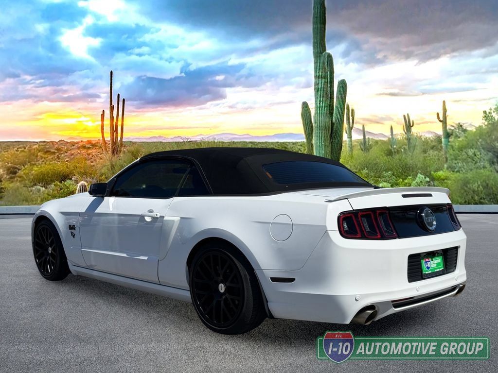 Used 2014 Ford Mustang GT Premium RWD image 7
