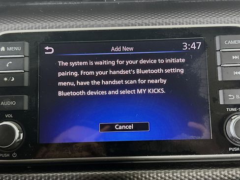 Used 2018 Nissan Kicks SV w/ Exterior Package image 22