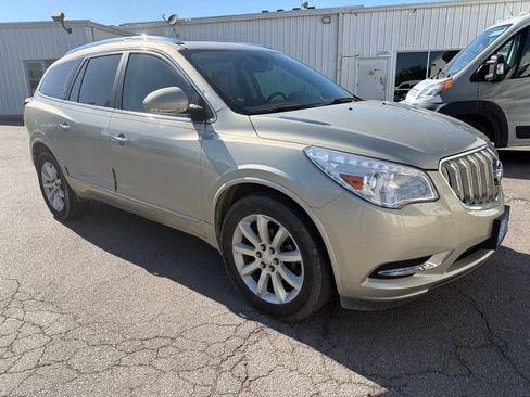 Used 2015 Buick Enclave Premium w/ Experience Buick Package FWD image 2