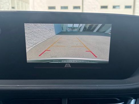 Used 2025 Buick Envista Preferred FWD image 21