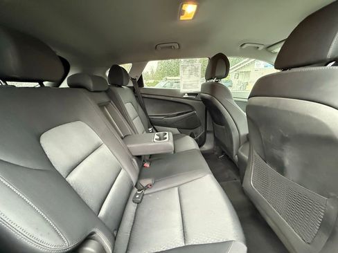 Used 2018 Hyundai Tucson SE image 15