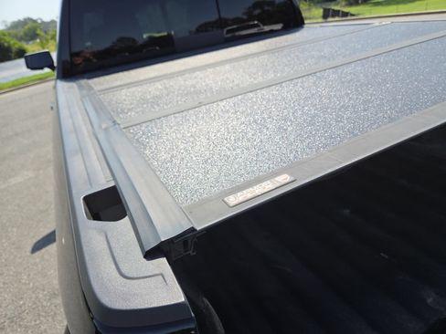 Used 2021 GMC Sierra 1500 AT4 w/ AT4 Premium Package AWD/4WD image 26