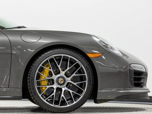 Used 2015 Porsche 911 Turbo S AWD/4WD image 20