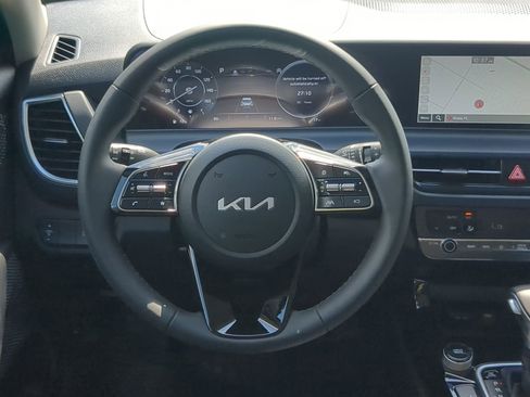 Used 2026 Kia Seltos EX image 14